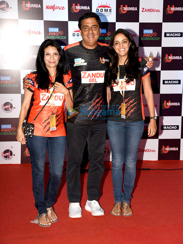 abhishek aishwarya and sachin at pro kabaddi league match 3