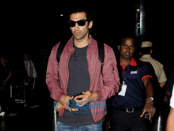 Aditya Roy Kapur, Kriti Sanon, Aditi Rao Hydari and others snapped at airport