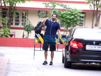 Aditya Roy Kapur snapped at the gym