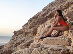 HOTTIE ALERT: Amyra Dastur is a sultry siren in this orange swimsuit