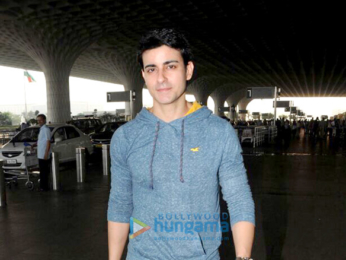 Arjun Kapoor, Evelyn Sharma, Zareen Khan and others snapped at the airport