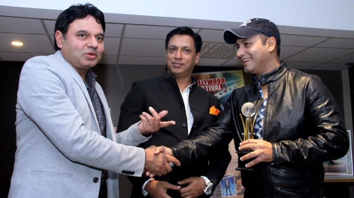 Bollywood Hungama’s Faridoon Shahryar Wins An Award For His Journalism | Bollywood Fest Norway Bollywood Hungama’s Faridoon Shahryar Wins An Award For His Journalism | Bollywood Fest Norway