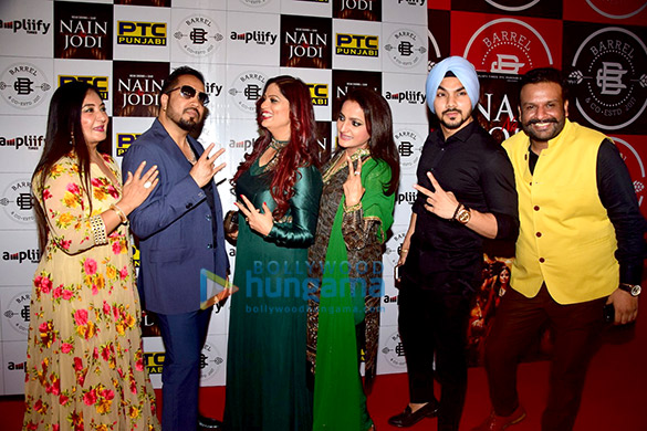 Celebs grace the launch of Richa Sahrma’s music video ‘Nain Na Jodi’ Celebs grace the launch of Richa Sahrma’s music video ‘Nain Na Jodi’