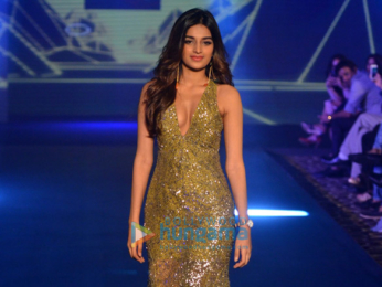 Hrithik Roshan, Esha Gupta, Nidhhi Agerwal and others walk at Tech Fashion Tour Season 3