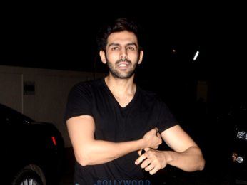 Kartik Aaryan snapped in Bandra