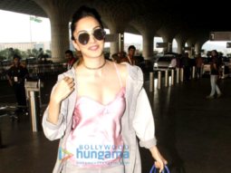 Kiara Advani snapped at the airport