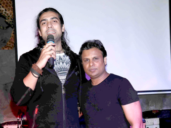 Lyricist Kumaar celebrates his birthday with friends and relatives