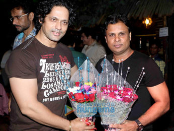Lyricist Kumaar celebrates his birthday with friends and relatives