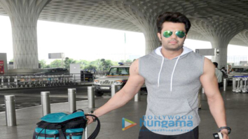Manish Paul snapped at the airport