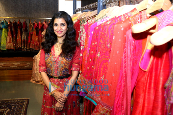 nimrat kaur unveils ritu kumars festive winter campaign at her kala ghoda store in mumbai 6