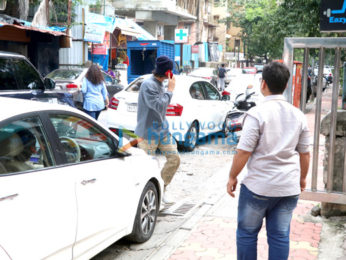 Ranbir Kapoor spotted at a clinic in Bandra