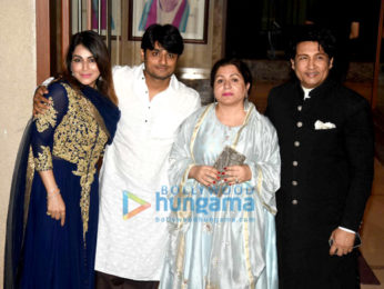 Sanjay Dutt's Eid dinner with 'Bhoomi' starcast
