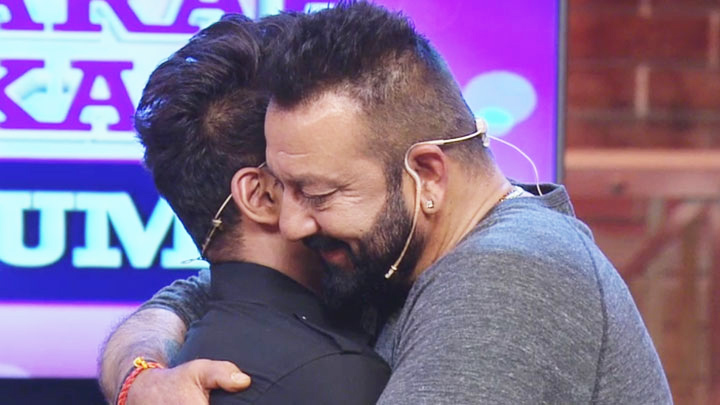 Sanket Bhosale Gets CANDID and Emotional As He Meets His Idol Sanjay Dutt Sanket Bhosale Gets CANDID and Emotional As He Meets His Idol Sanjay Dutt