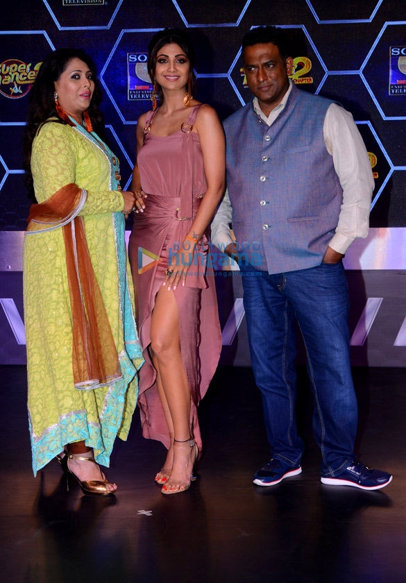 shilpa shetty graces super dancer 2 launch 1