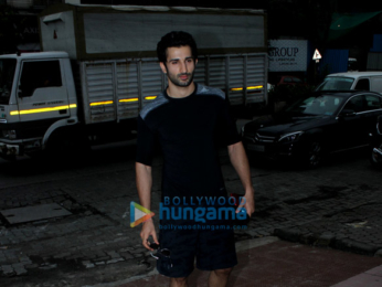 Siddharth Gupta and snapped at the gym