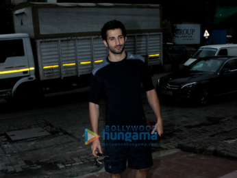 Siddharth Gupta and snapped at the gym