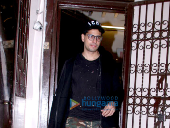 Sidharth Malhotra spotted at Purple Haze studio for dubbing for his ad shoot