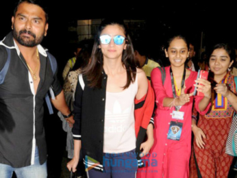 Varun Dhawan, Alia Bhatt and Kangna Ranaut snapped at the airport