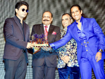 Rishi Kapoor, Rakesh Om Prakash Mehra and others grace the Power Brand Awards function