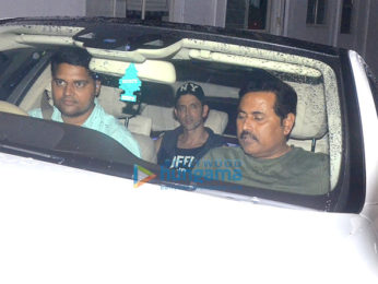 Hrithik Roshan, Farah Khan and others snapped at Farhan Akhtar's bash