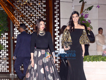 Aamir Khan, Sridevi and others at Ambani's bash for 19th Mumbai Film Festival (3)