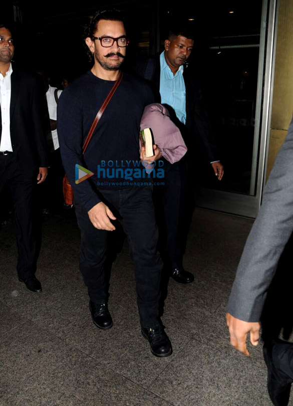 aamir khan and zareen khan snapped at the airport 1