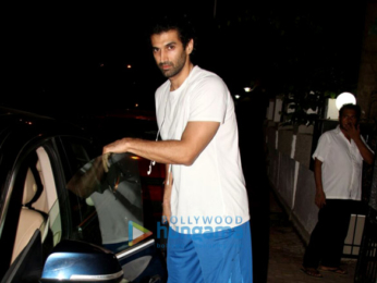 Aditya Roy Kapur snapped at Mohit Suri's office in Bandra