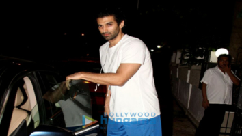 Aditya Roy Kapur snapped at Mohit Suri’s office in Bandra