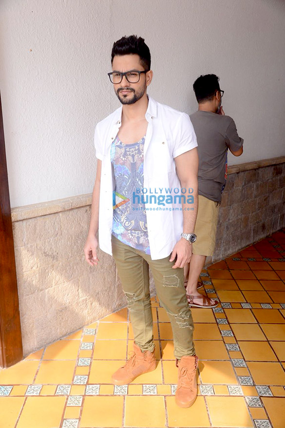 ajay devgn kunal khemu and parineeti chopra promote golmaal again 4
