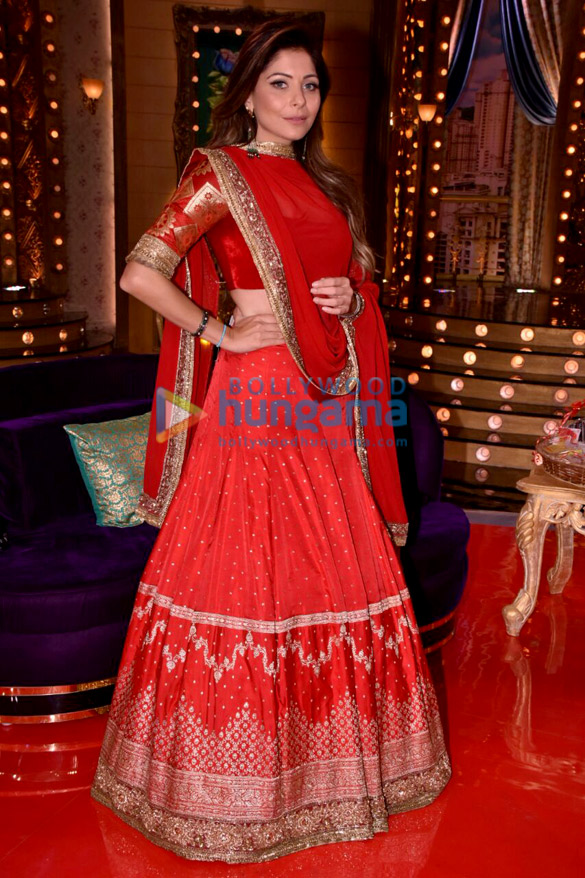 armaan and kanika snapped aunty boli lagao boli 4