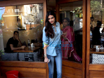 Athiya Shetty snapped at Sequel in Bandra