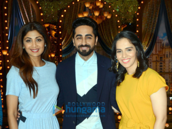 Ayushmann Khurrana and Saina Nehwal snapped on sets of the show ‘Aunty Boli Lagao Boli’