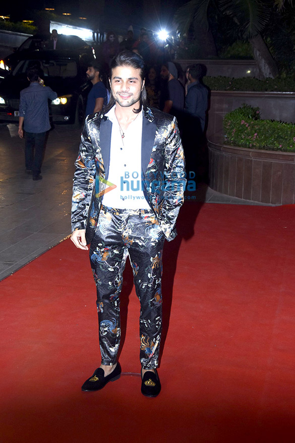 celebs grace gaur khans halloween bash for cirqu le soir 21