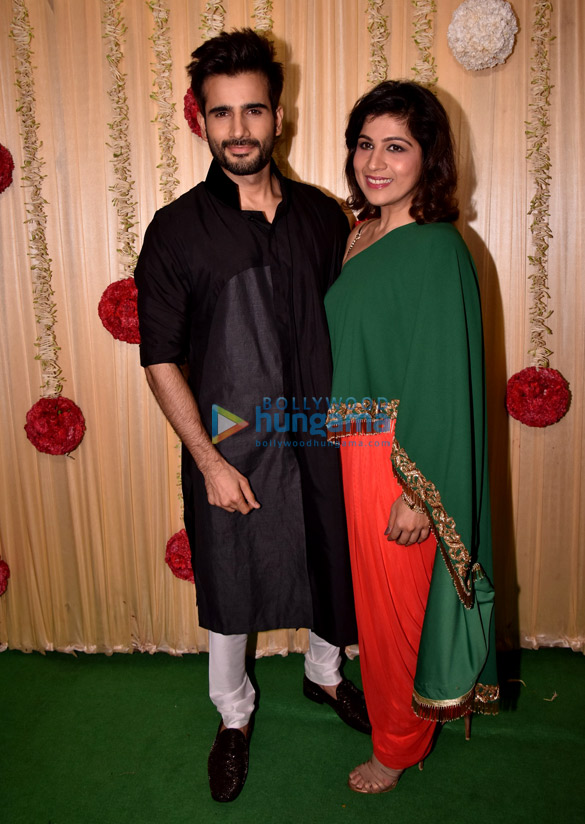 ekta kapoors diwali bash 43
