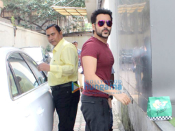 Emraan Hashmi snapped at Vishesh Films office