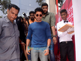 Farhan Akhtar graces the launch of the Linen Club store
