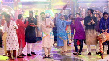 Team of Golmaal Again on the sets of ‘Taarak Mehta Ka Ooltah Chashmah’