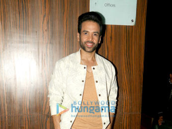 Golmaal Again team snapped in Juhu