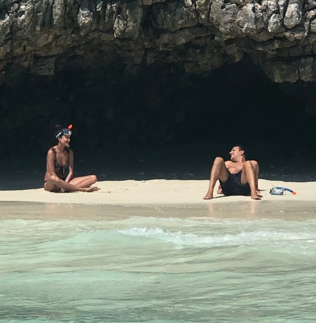 HOT! Lisa Haydon celebrates her first wedding anniversary with hubby at a secluded beach1