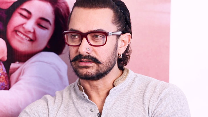 “I Am A Big FAN Of Dilip Kumar Ji”: Aamir Khan | Secret Superstar | Twitter Fan Questions