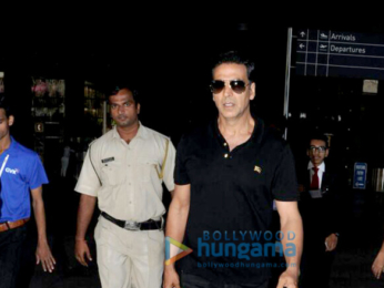 Akshay Kumar snapped at the airport