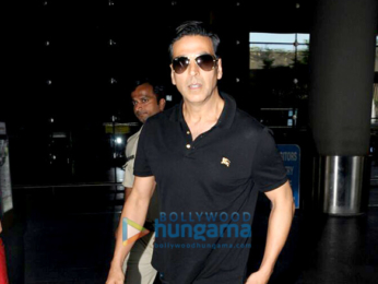 Akshay Kumar snapped at the airport