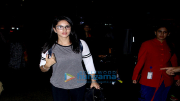 Sunny Leone snapped at the airport