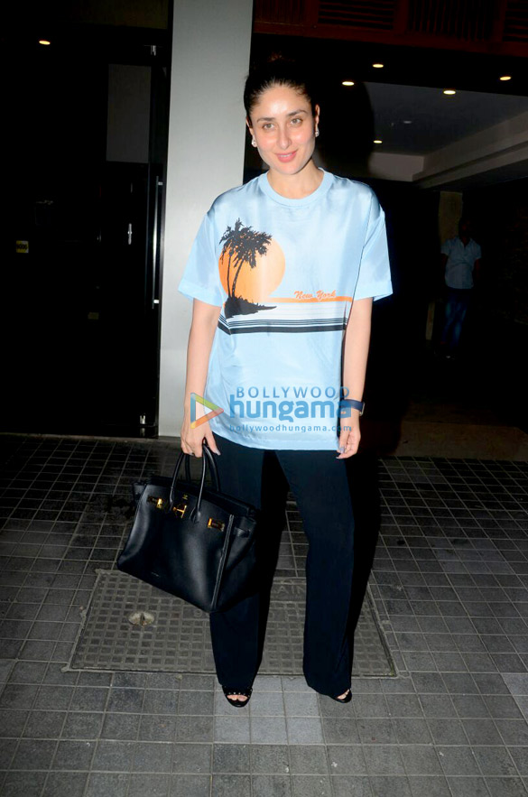 kareena kapoor khan and saif ali khan snapped arriving with baby taimur to celebrate soha ali khans birthday 2