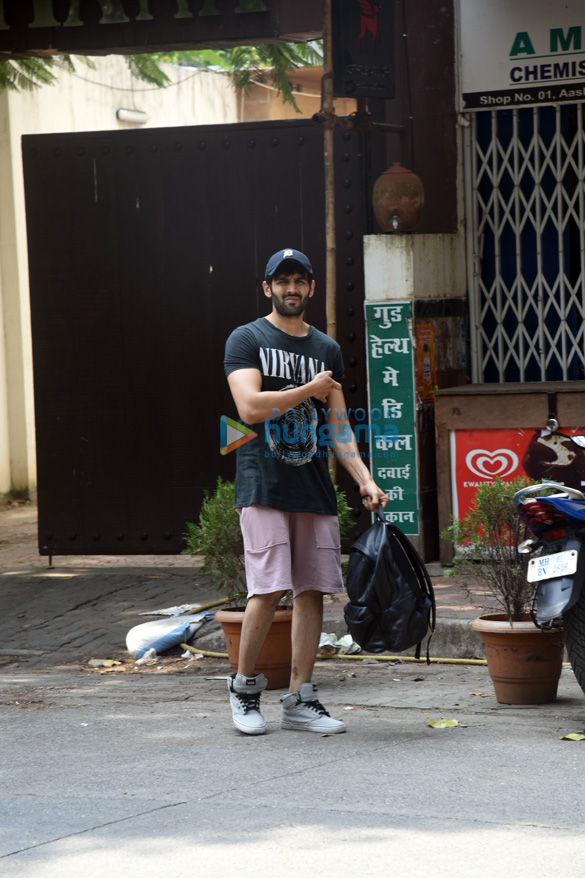 kartik aaryan and mira rajput snapped post their gym sessions 5