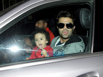 Manish Paul spotted with family at the airport