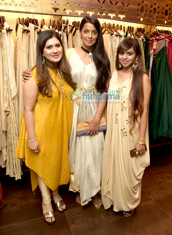 Mugdha Godse graces the exclusive preview of MVS fine jewellery Mugdha Godse graces the exclusive preview of MVS fine jewellery