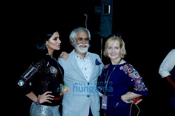 nargis fakhri walks the ramp for unleashed in new delhi 3