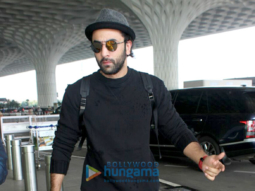 Ranbir Kapoor and Shama Sikander spotted at the airport