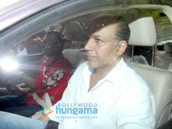 Rani Mukerji at her father Ram Mukerji's funeral